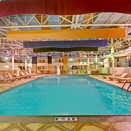 Days Inn By Wyndham Montgomery Near Aum Exterior foto